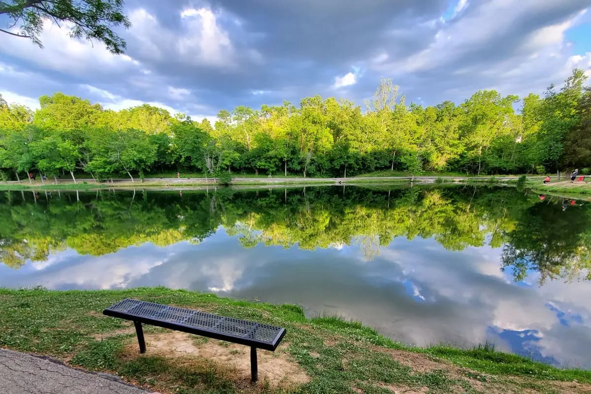A park in Bowling Green, Kentucky