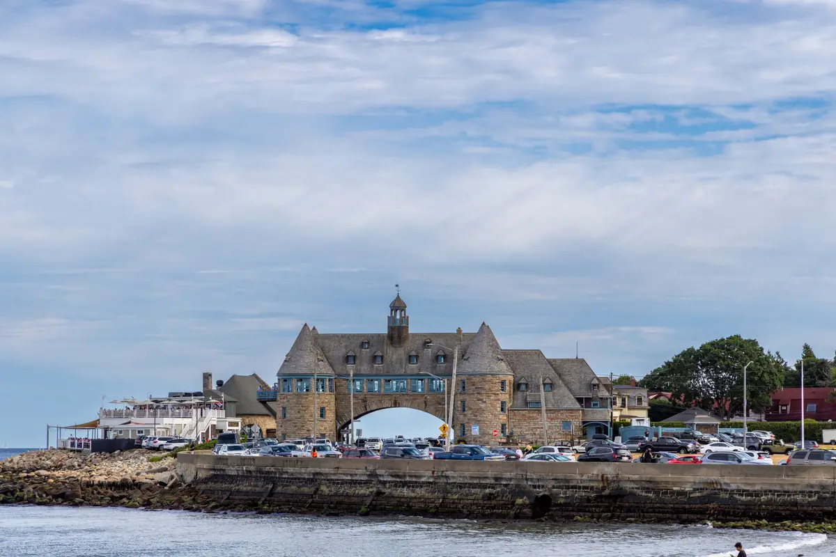 Modern architecture in Cranston, Rhode Island