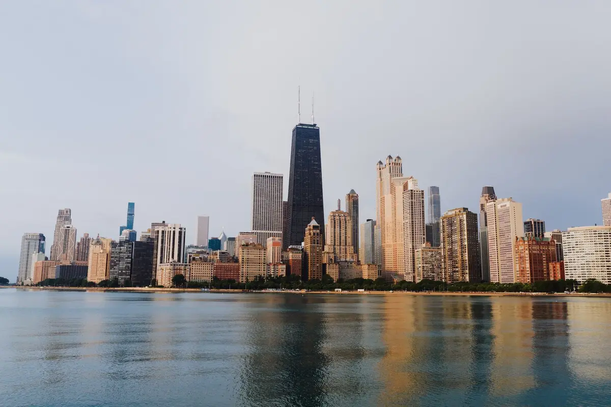 A major Illinois city skyline