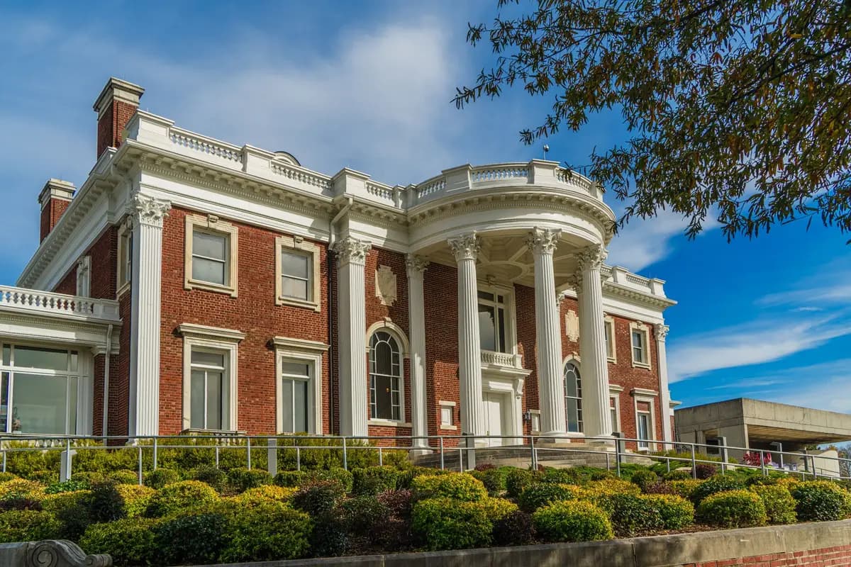 Modern architecture in Murfreesboro, Tennessee