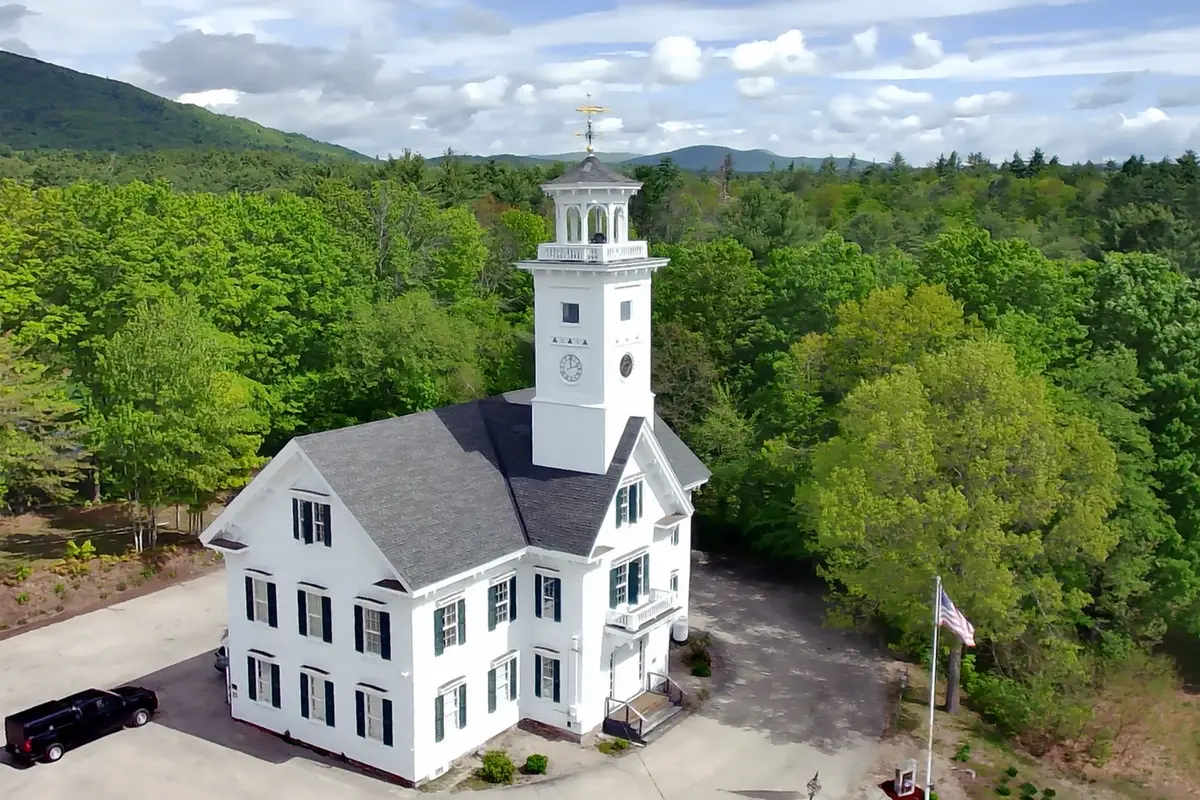 The New Hampshire state flag