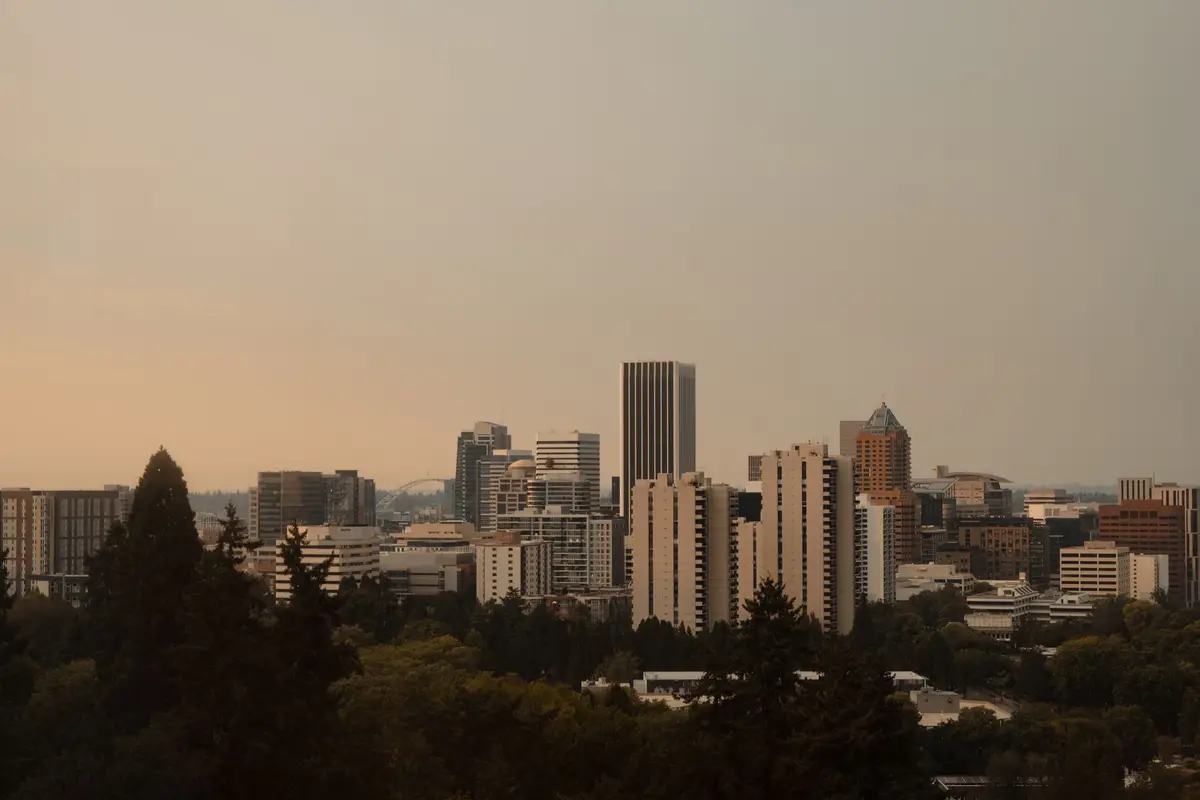 A major Oregon city skyline