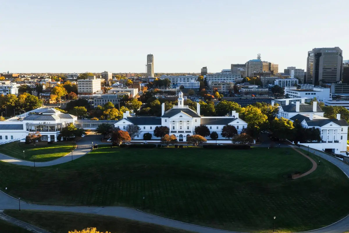 A park in Richmond, Virginia